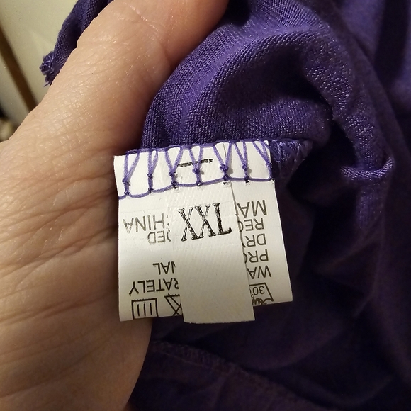 Purple 1/2 Button up Top Size XXL - Picture 4 of 6